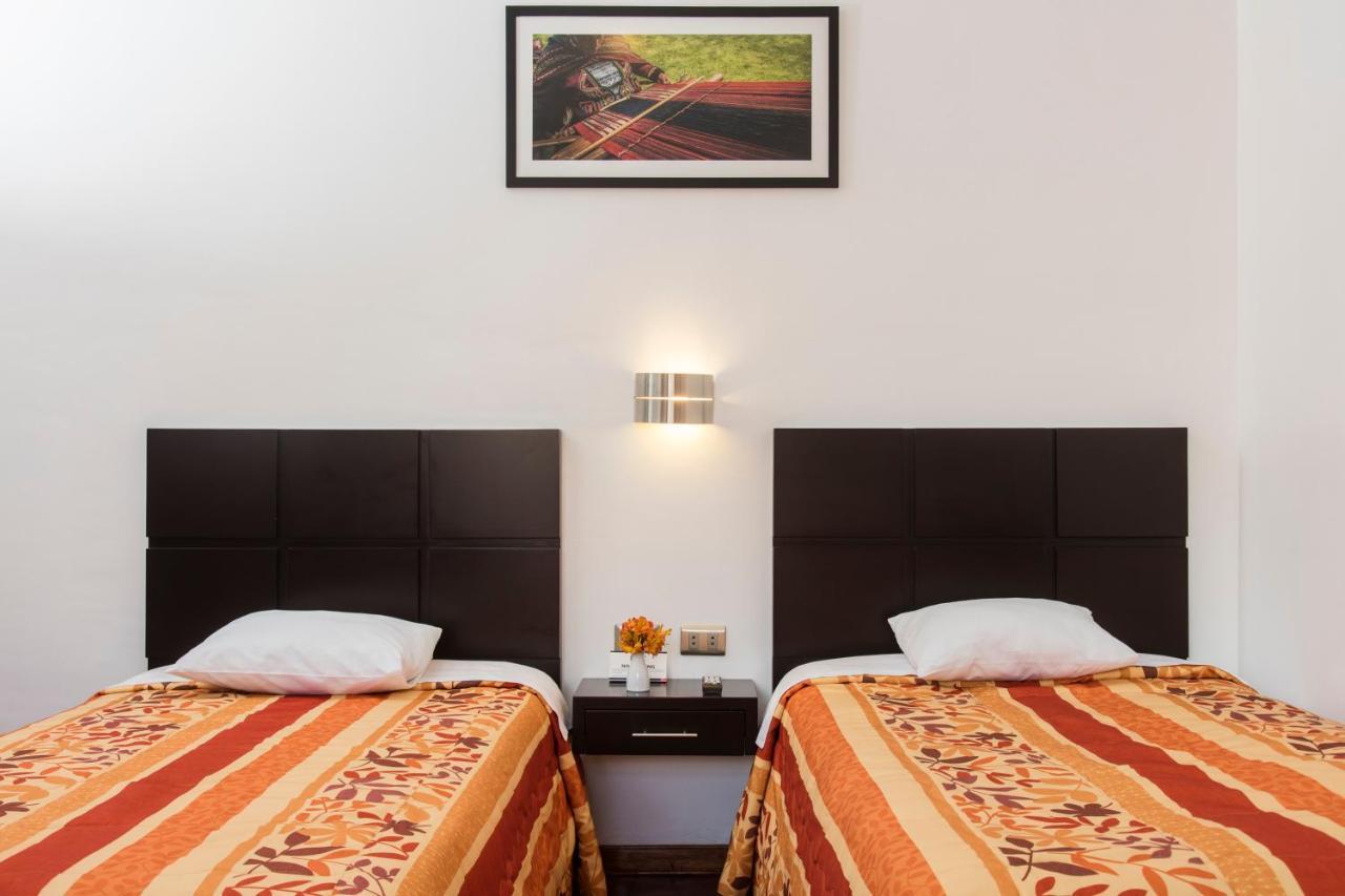 Hostal & Apartments El Triunfo Куско Екстериор снимка