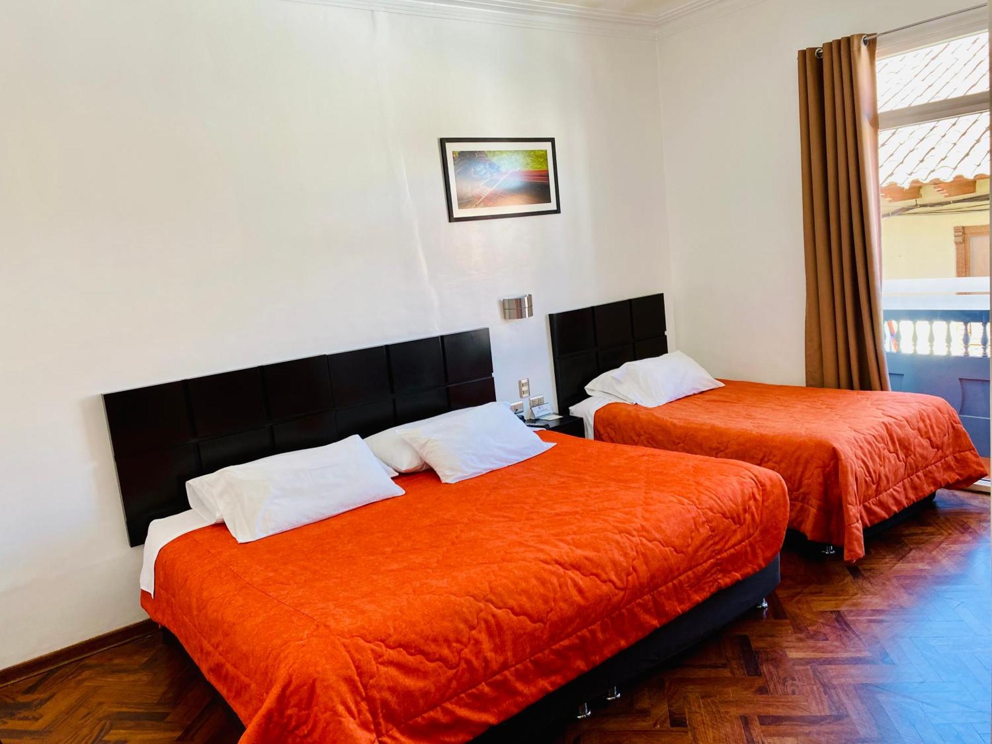 Hostal & Apartments El Triunfo Куско Екстериор снимка