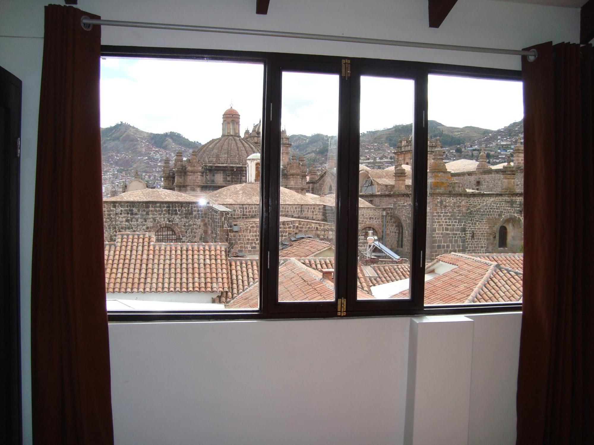 Hostal & Apartments El Triunfo Куско Екстериор снимка
